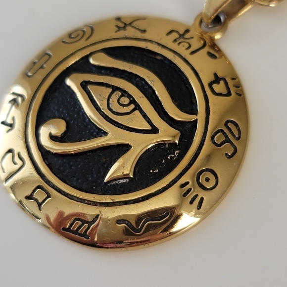 Eye of Horus Pendant Goldtone Necklace #589 - Picture 8 of 9